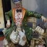 Capodimonte-Style Figurine Image 2