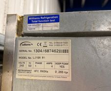 Commercial Free Standing Williams Fridge