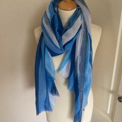 Viscose/cotton scarf
