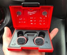 Milwaukee REDLITHIUM, Bluetooth Jobsite Ear Buds