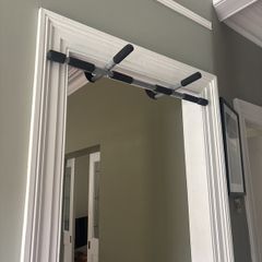 Pull up bar