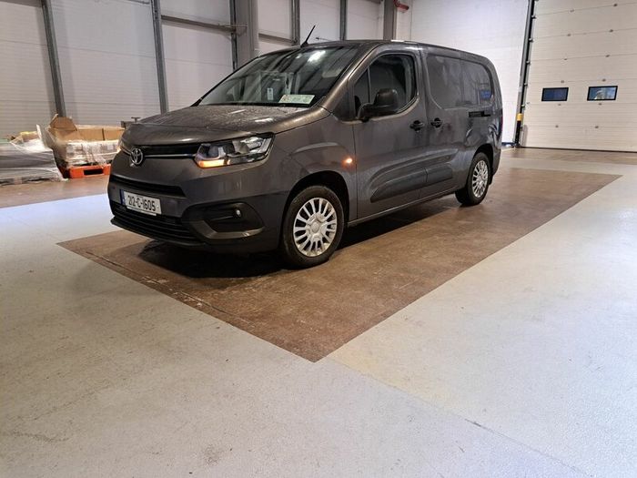 Toyota Proace Lwb 212 For Sale in Cork City Centre, Cork from ...