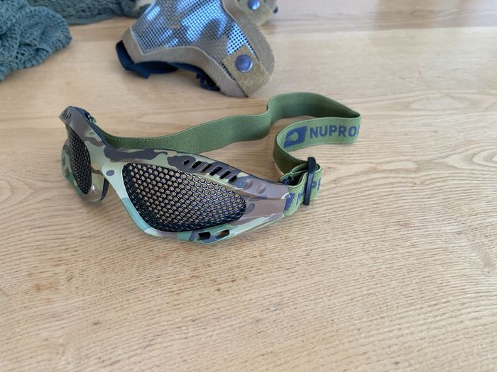 airsoft eye/face protection & camo scarves