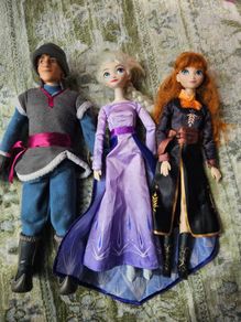 Frozen Dolls and Accessories