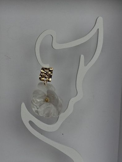 Hammered Square Stud Cream Hibiscus Floral Earrings