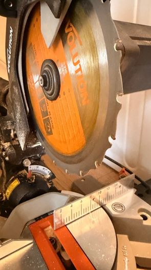 Mitre Saw Evolution 1500W 210mm cordes
