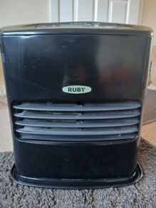 Portable paraffin/kerosene heater