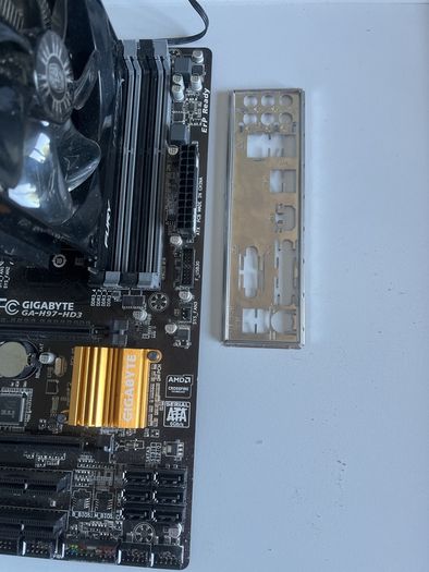 Gigabyte H97 Motherboard with i5-4570 with 8gb DDR3 RAM