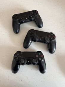 3 ps4 controllers ( for parts or repair )