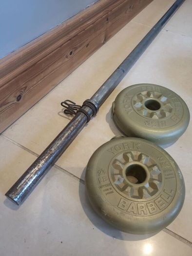 Solid barbell