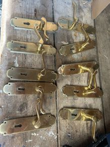 door handles (10)