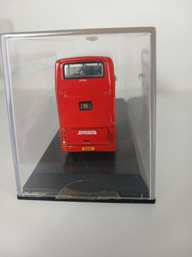 model bus