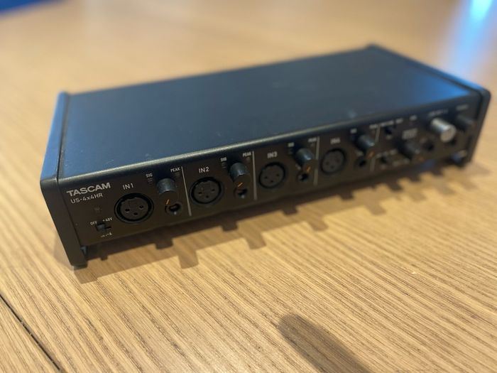 Tascam 4x4 HR