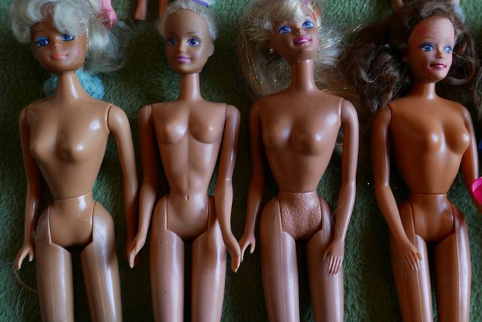 Vintage Barbie Collection, over 40 pieces (1966,1993,1994,1995,1999)