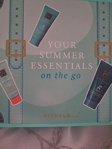 RITUALS box of mini's travel gift box. BRAND NEW