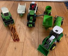 Farm toys