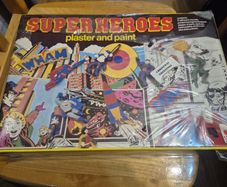 Vintage Super Heroes Plaster and paint set - dekker