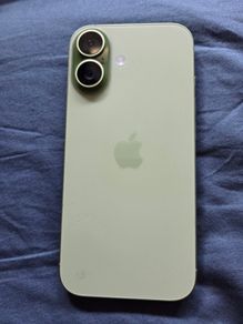 IPhone 17 green