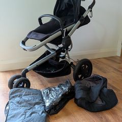 Quinny Buggy with raincover & pram blanket bag