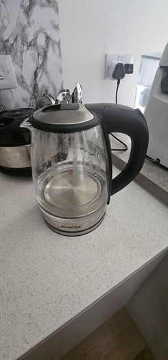 Kitchen utensils.. multiple items.. individual price in details