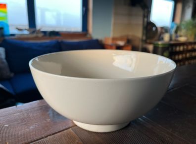 Vintage Wedgwood Salad/Vegetable Bowl
