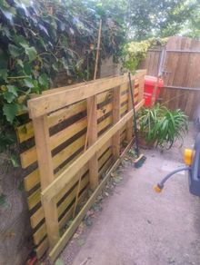 Pallet 3m x 1m Free to collect