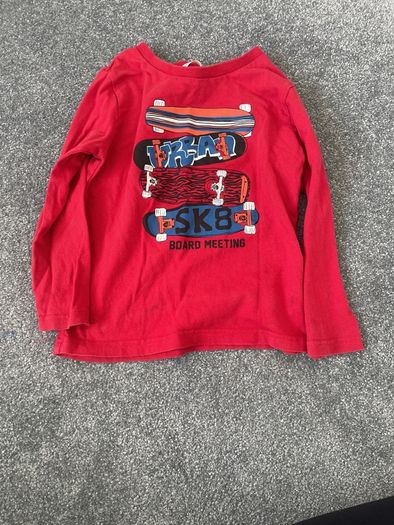 Boys tshirts and long-sleeve tops