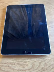 Apple iPad First Generation A1219 - Not tested
