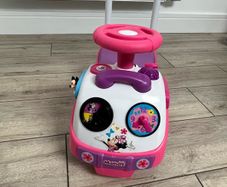 minnie mouse walker
