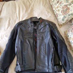 Alpinestars 2-piece Leathers