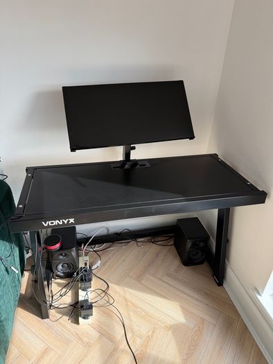 dj desk vonyx