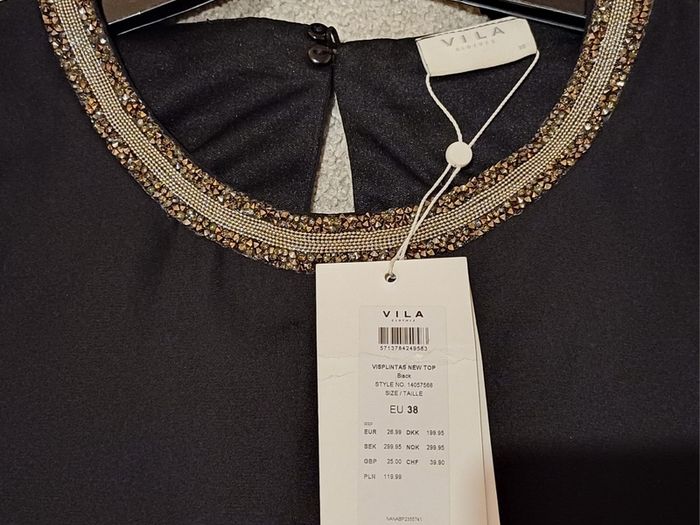 Vila Black Top (Size:10)BNWT