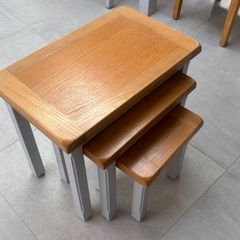 Nest of coffee tables