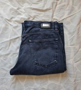 Hugo boss alabama jeans Size 36/32 zip fly grey In good condition