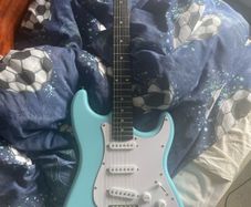 Chord Electric Guitar With SX Amp