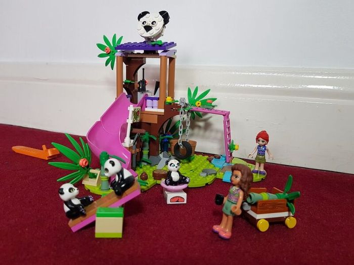 LEGO Friends Panda tree house 41422