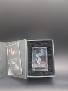 Guinness Toucan Hologram Glass Paperweight Boxed . 6cm x4cm