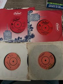 4x Doctor Hook 7" Singles