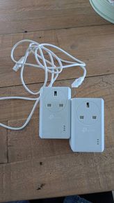 AV600 passthrough powerline adapter