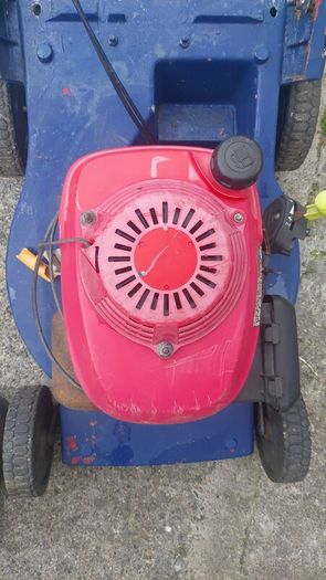 Selfdrive lawnmower for parts non runner