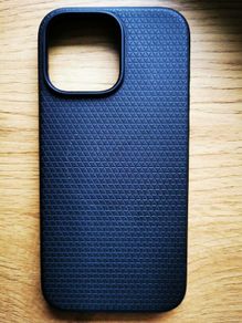 iPhone 16 Pro magnetic case