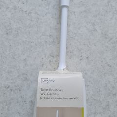 Toilet brush set