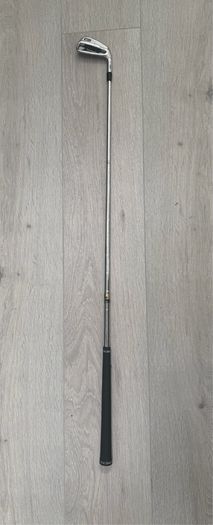4 Iron (Titleist)