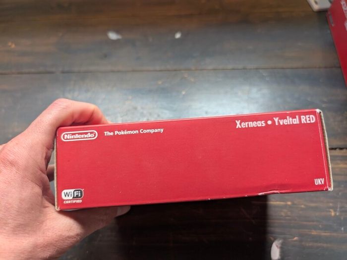 Nintendo 3DS XL - Pokemon Red Xerneas Yveltal Edition Console