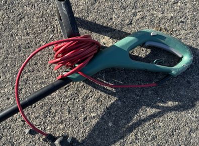 Bosch Electric Strimmer