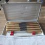 12 Stainless steel french horn-handle dinner knives Image 2
