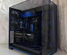 Top Spec Gaming PC | RTX 5080 / Ryzen 9800X3D / DDR5
