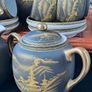 Vintage Japanese-style tea set - black and gold Image 4