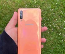 Samsung A70