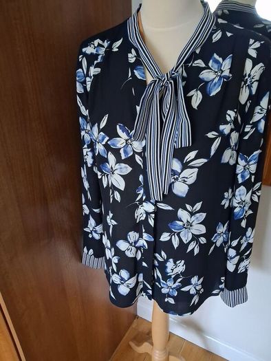 American Brand NYDJ Tie Blouse Size S
